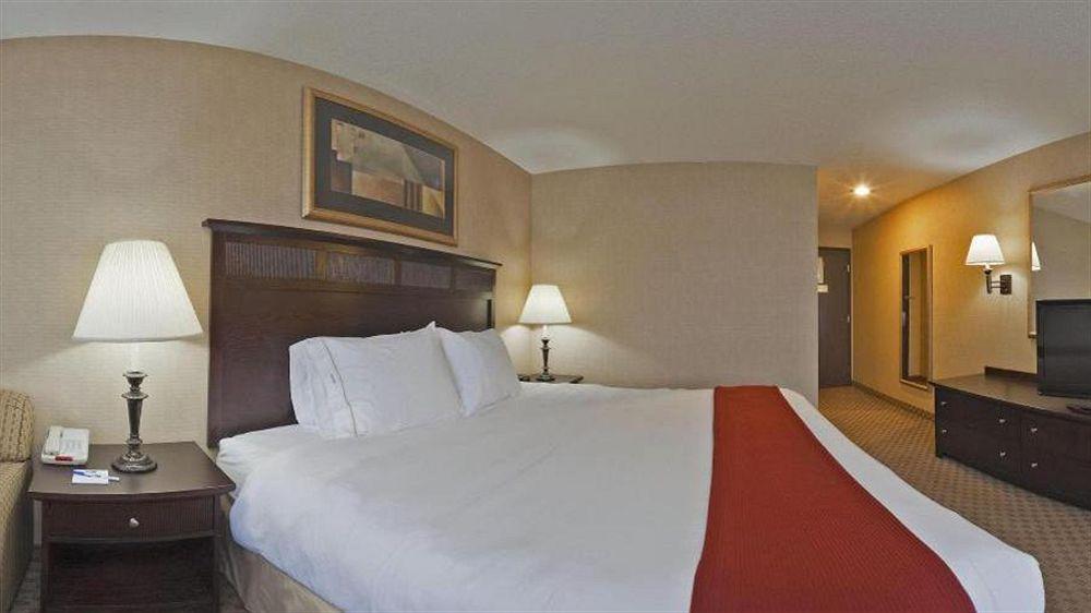 Holiday Inn Express Le Claire Riverfront-Davenport By Ihg Bagian luar foto
