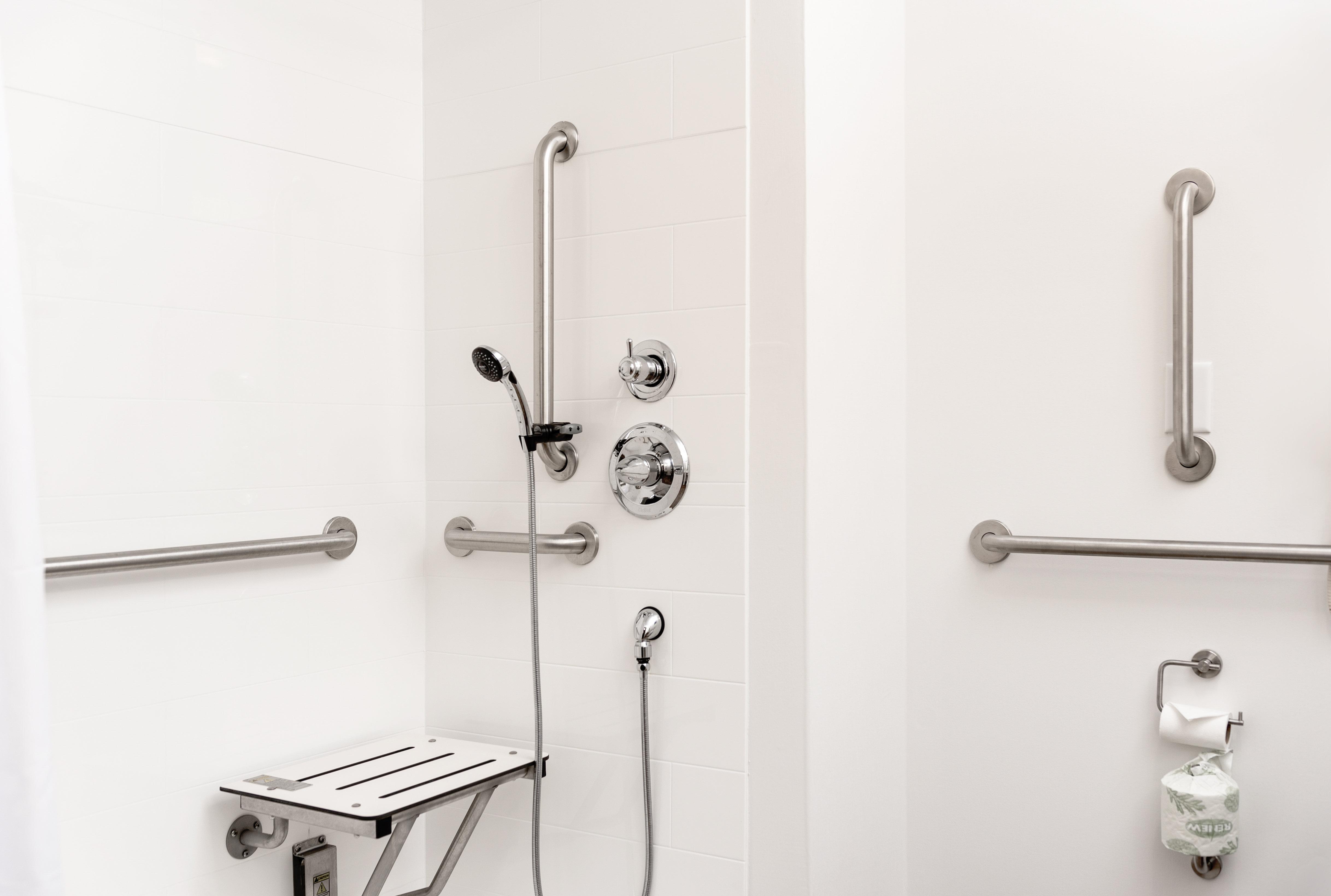 Holiday Inn Express Le Claire Riverfront-Davenport By Ihg Bagian luar foto