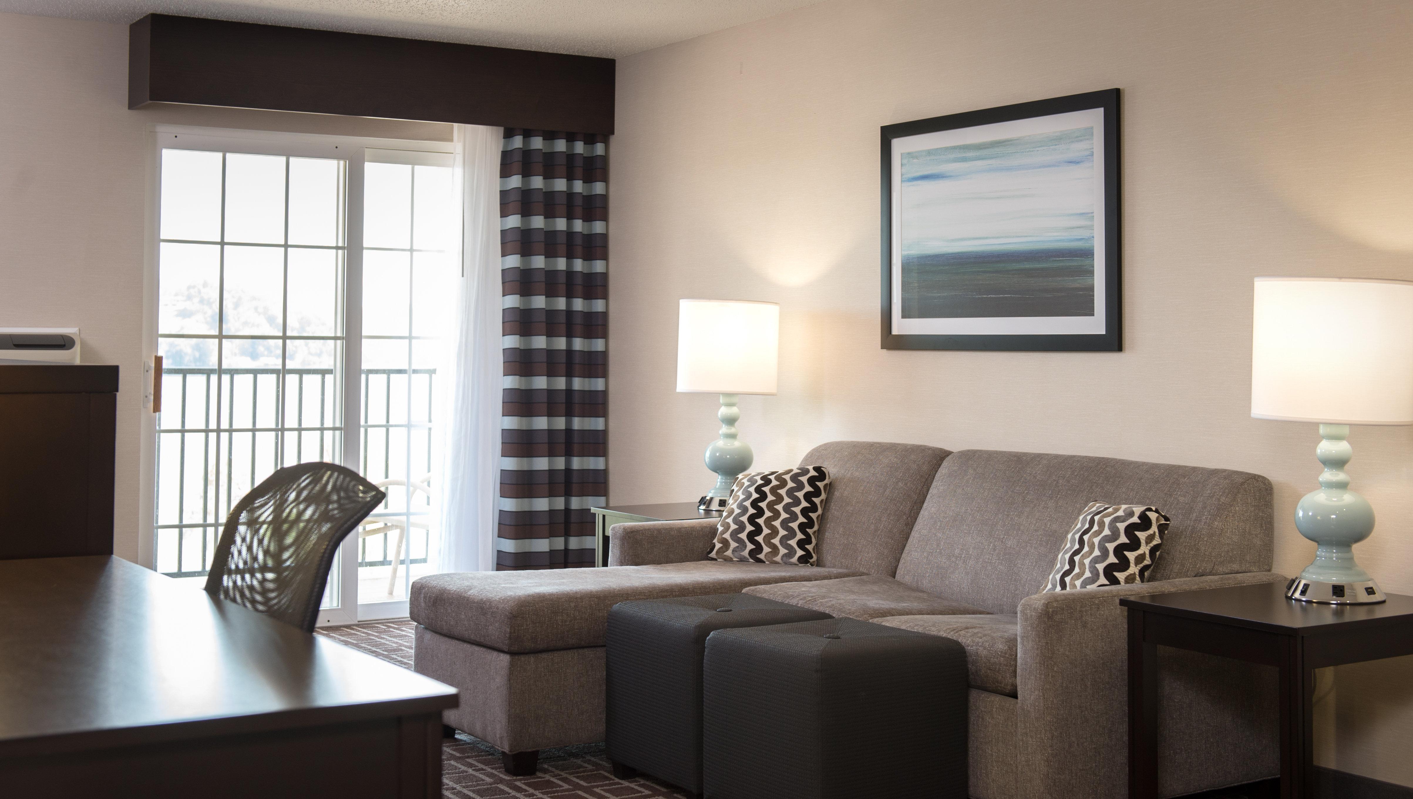 Holiday Inn Express Le Claire Riverfront-Davenport By Ihg Bagian luar foto