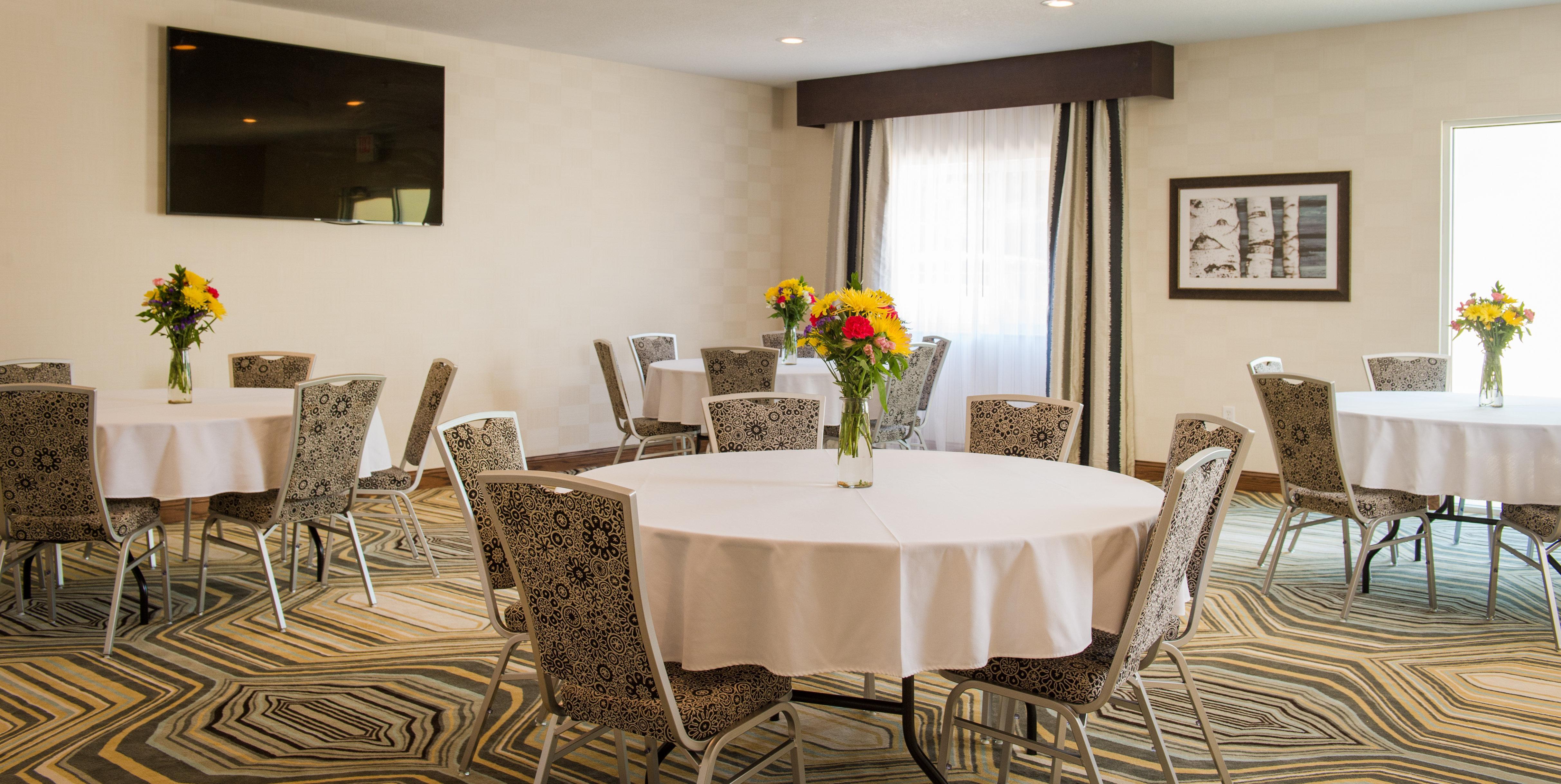 Holiday Inn Express Le Claire Riverfront-Davenport By Ihg Bagian luar foto