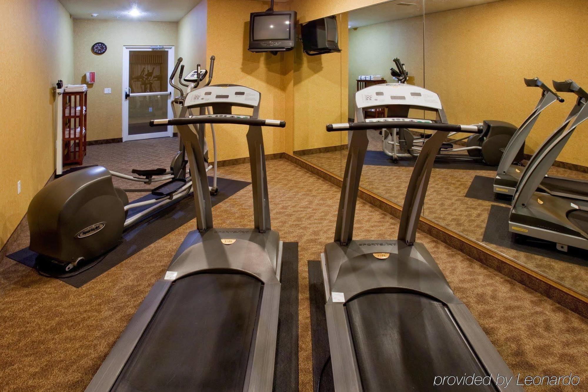 Holiday Inn Express Le Claire Riverfront-Davenport By Ihg Bagian luar foto